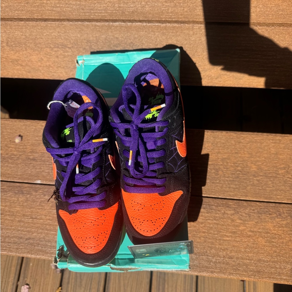 Nike SB Dunk low Night of Mischief